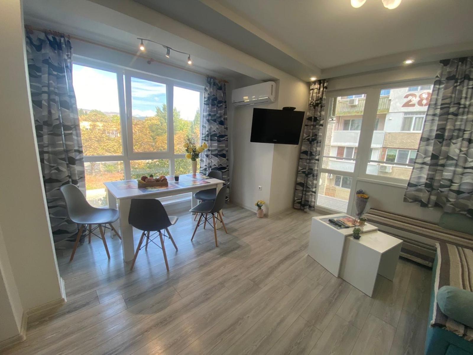Appartement Уютен Нов Апартамент - Стара Загора С Две Спални Extérieur photo
